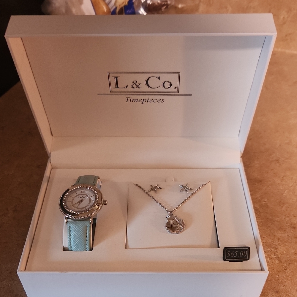 Silver Jewelry Set with Watch